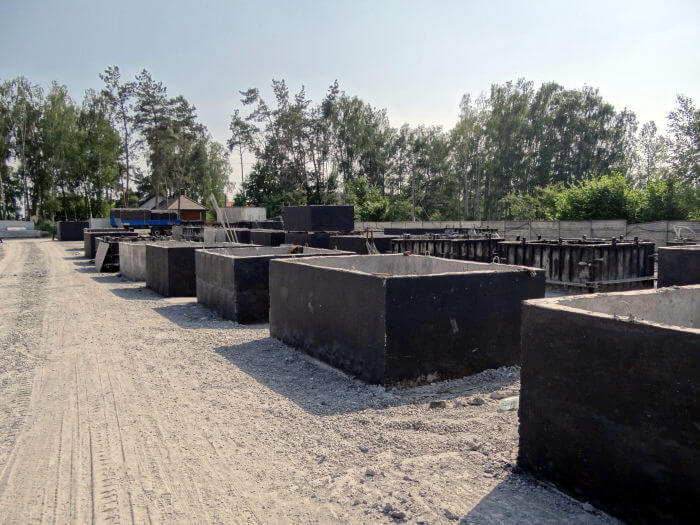 Szamba betonowe  w Tarnowskich Górach